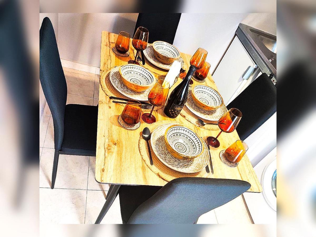 Le Stanze Del Tramonto Di Eleni Apartment ลิปเซ ภายนอก รูปภาพ